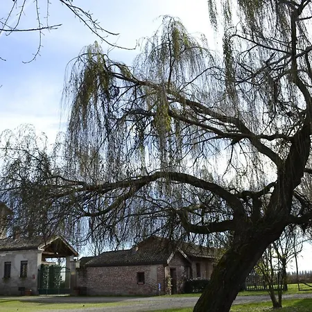 Agriturismo Fiamberta Bed & Breakfast
